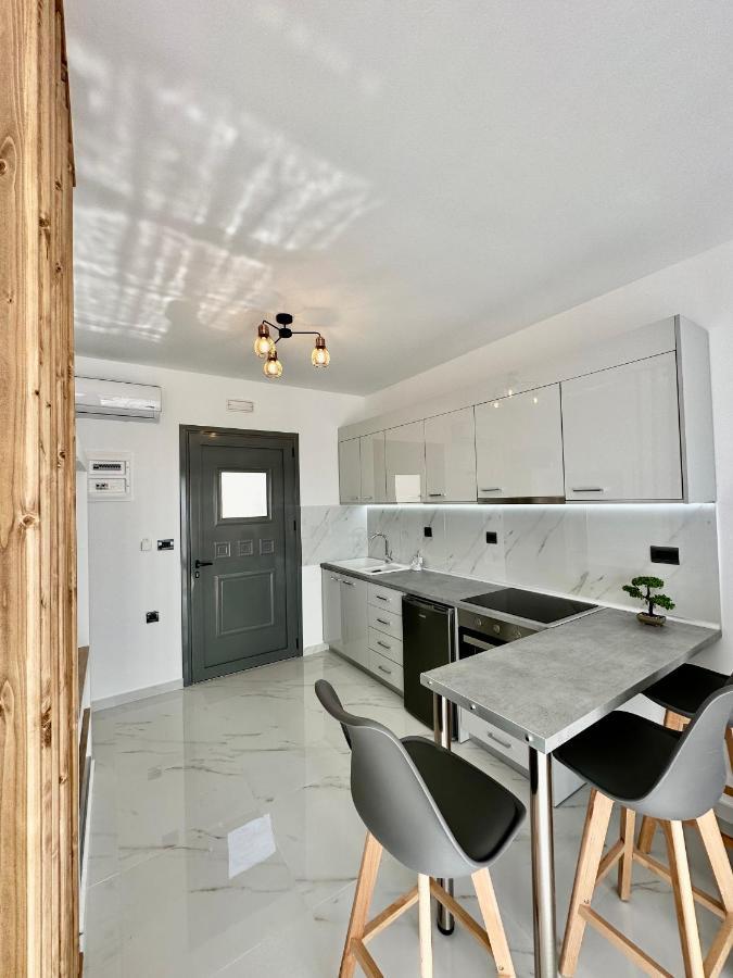 Royal Luxury Studios أرخانجلوس المظهر الخارجي الصورة